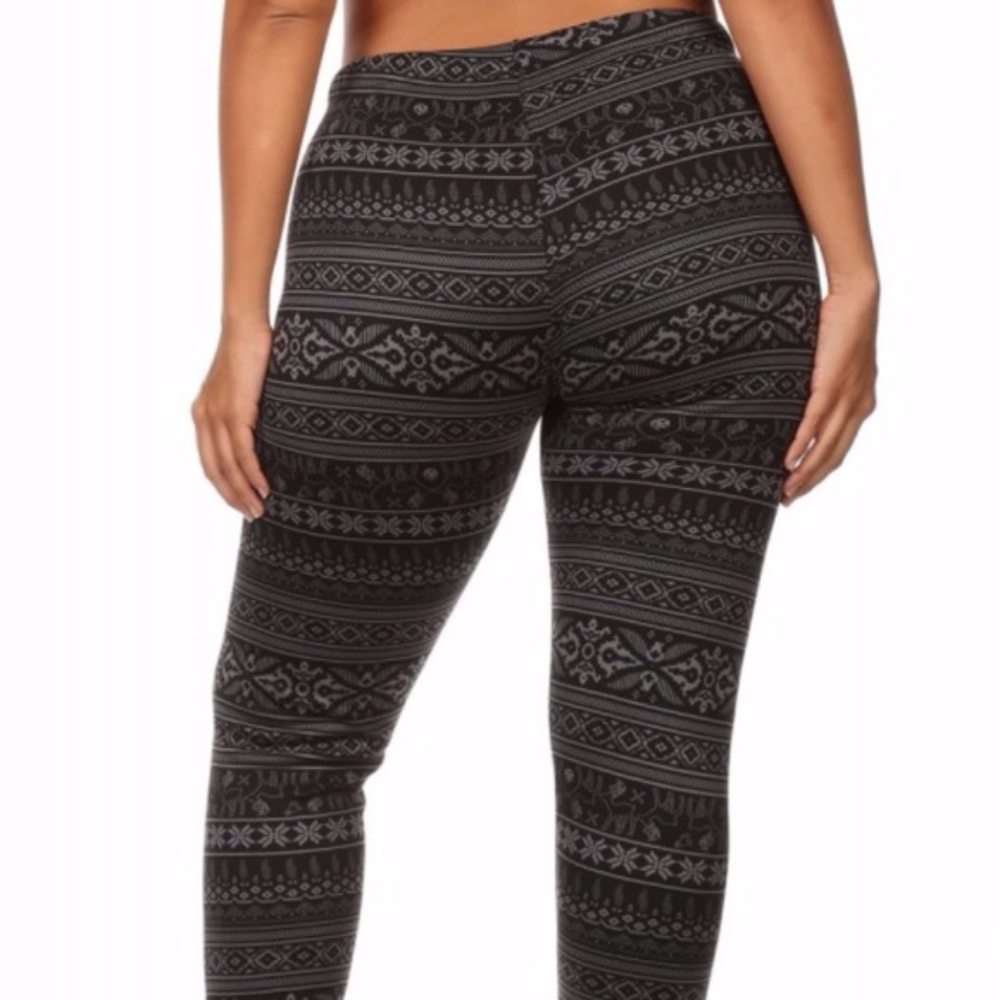➕ [Plus] Snowflakes & Reindeer Fur Leggings - Picture 3 of 4