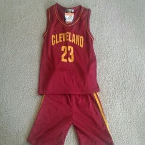 Boy's LeBron James Jersey outfit