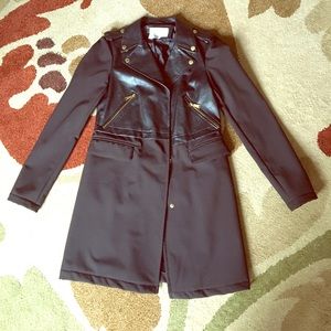 BCBGeneration lined black trench coat, size S