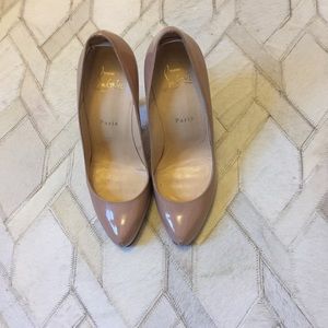 Nude Christian Louboutin