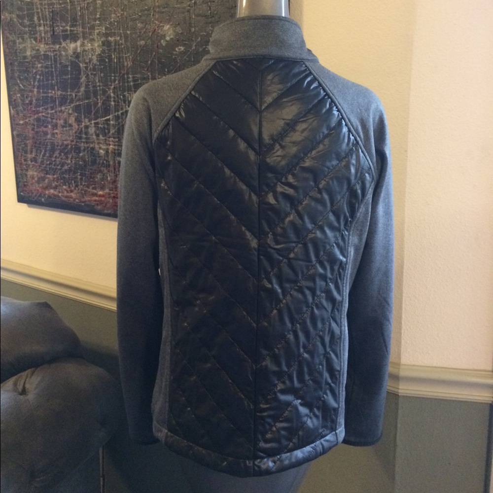 Like NEW Reebok Combo Puffer Jacket - Picture 3 of 7