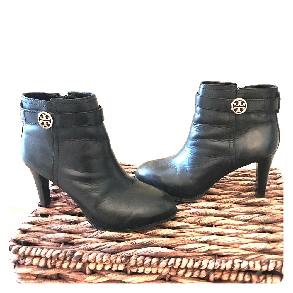 Tory Burch Bristol Bootie, size 9
