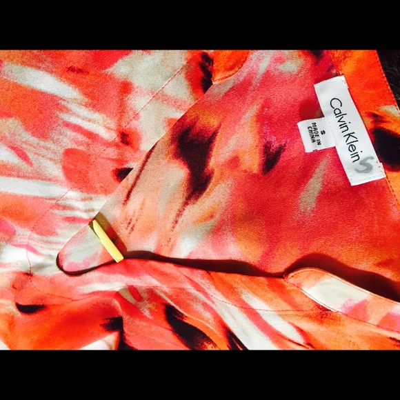 Calvin Klein blouse - Picture 5 of 5