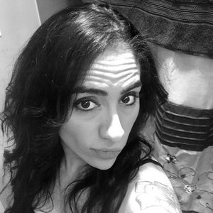 Meet your Posher, Yadira