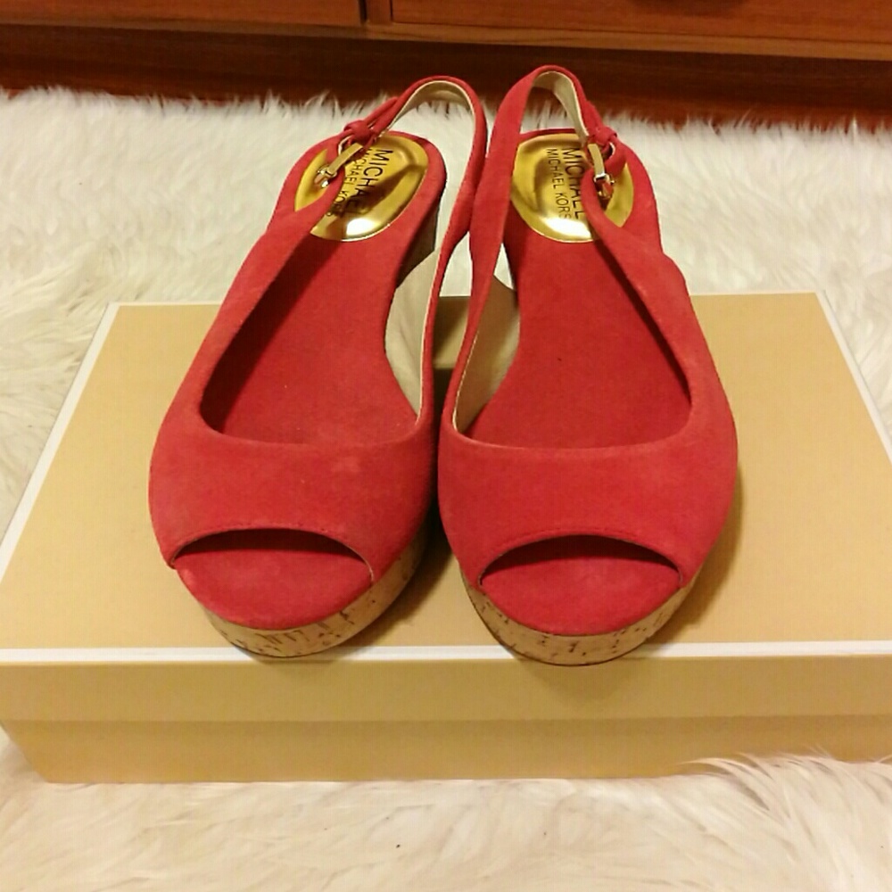 Michael Kors platform