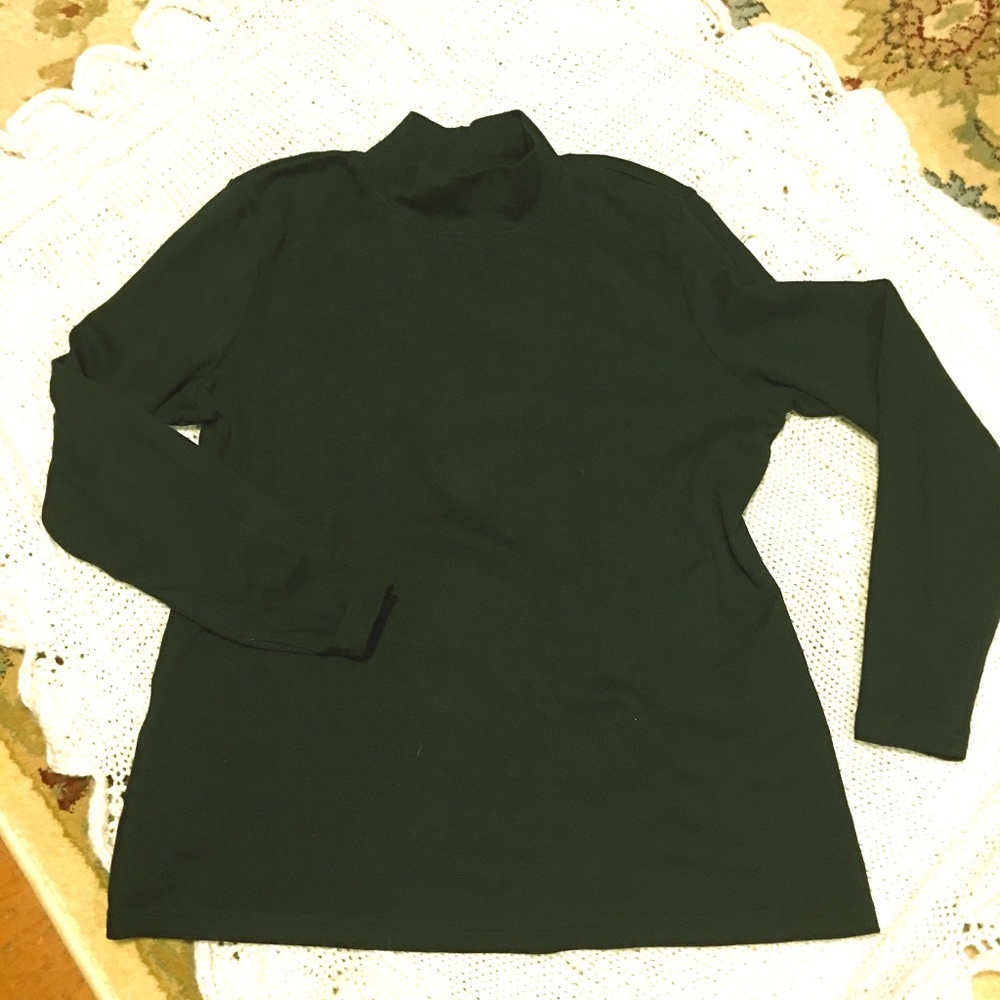 Karen Scott Solid Black Short Turtleneck - Large