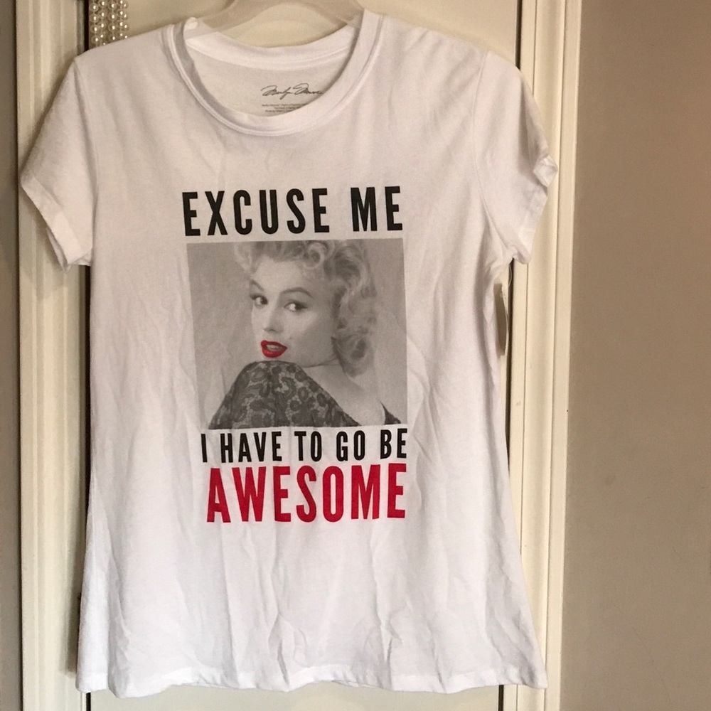 GORGEOUS MARILYN MONROE T-SHIRT NWT