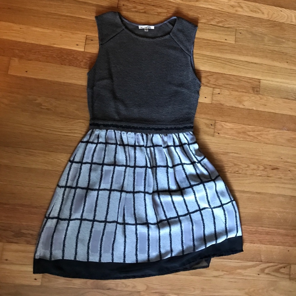 MODCLOTH dress
