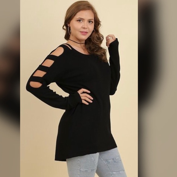 ✅✅PLUS✅✅Halee Knit Sweater with Cutout Sleeves - Picture 2 of 3