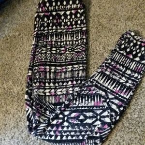 Express pattern leggings
