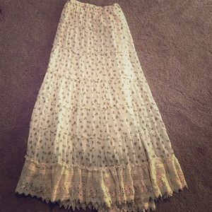 NWOT Gorgeous Ralph Lauren skirt