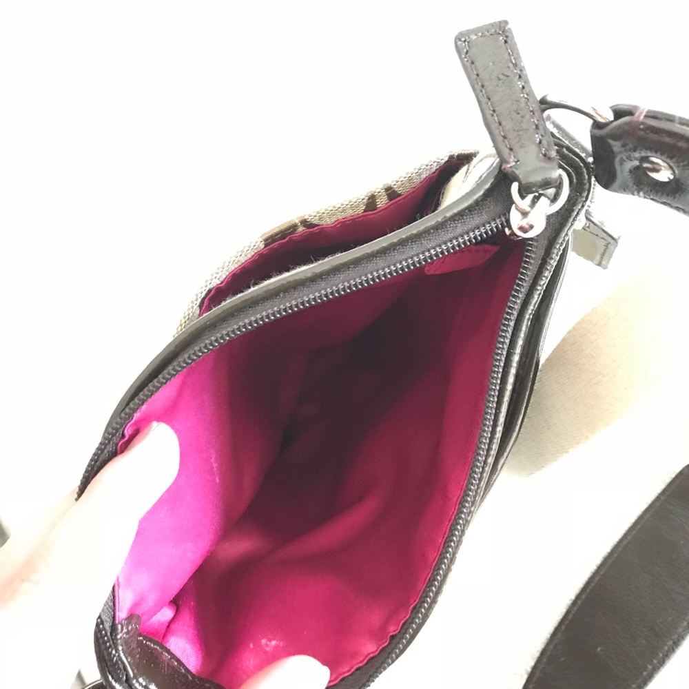 Coach Crossbody Bag - Picture 3 of 4
