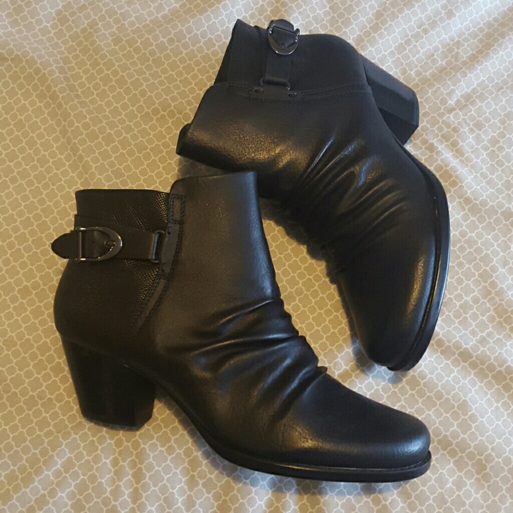 Bare traps black booties