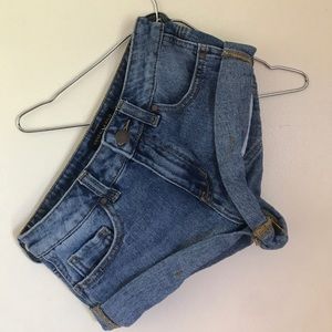 Pacsun jean shorts size 22