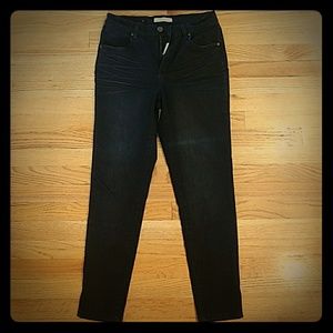 Les FOLLES de joie black jeans