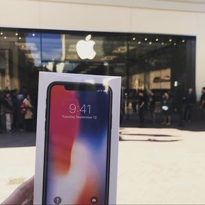 Iphone X 64GB  AT&T ( Space Gray ) Unclock