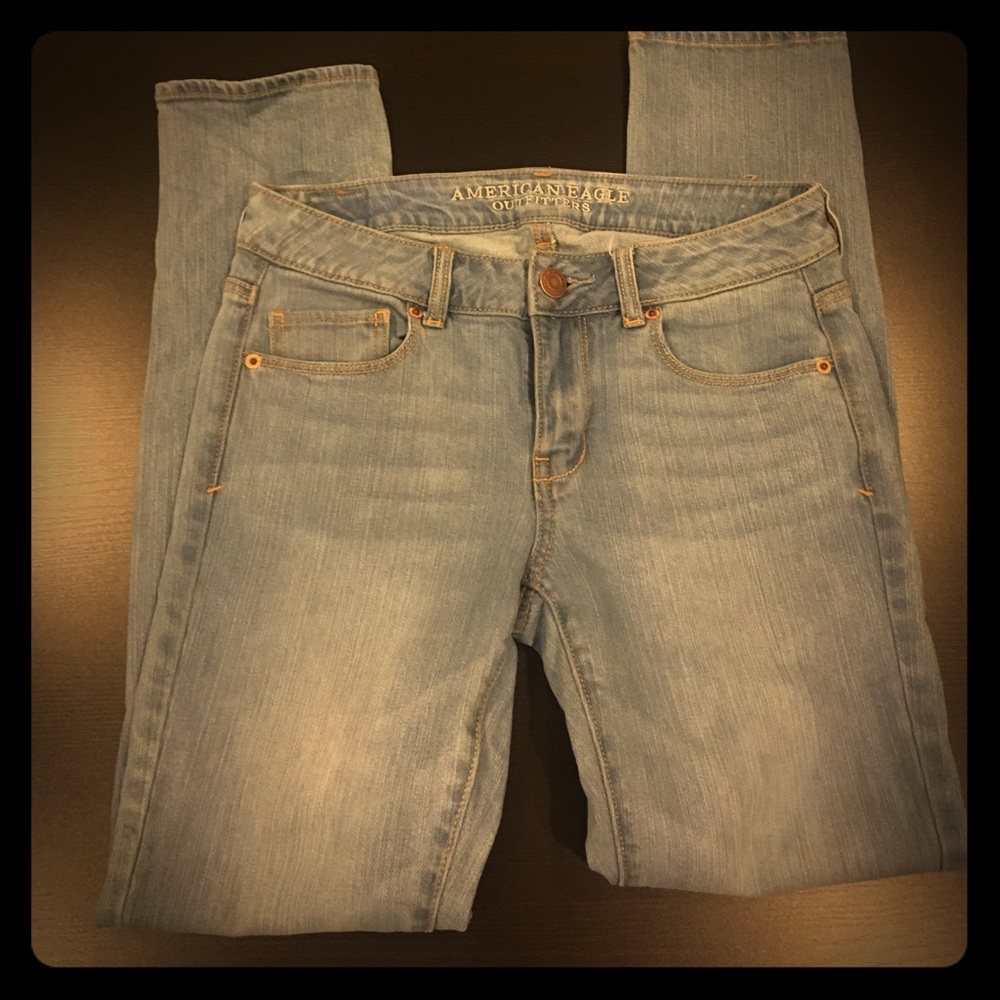 NEW! American Eagle Skinny Jeans