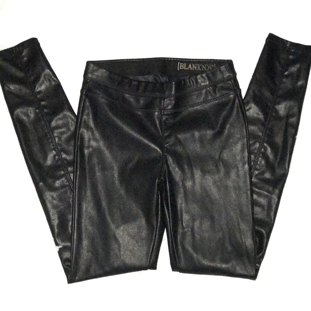 ✨Vegan Leather Skinnies✨