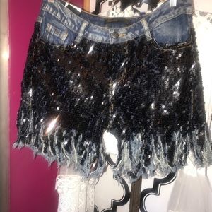 Sequence washer shorts