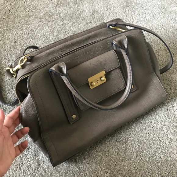 Handbag - Picture 3 of 4