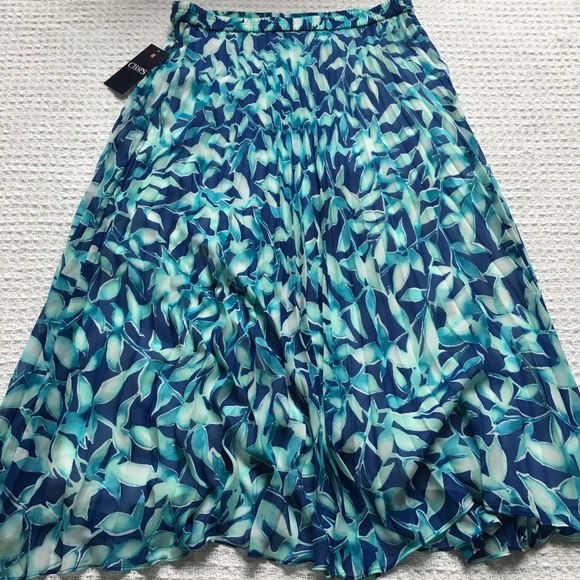 Chaps Floral Pleated Skirt Medium New - Picture 2 of 8