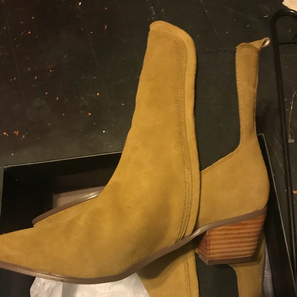 Chelsea Booties - Picture 3 of 5