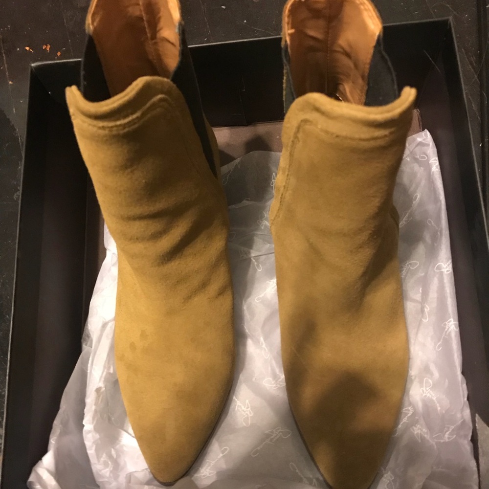 Chelsea Booties - Picture 4 of 5