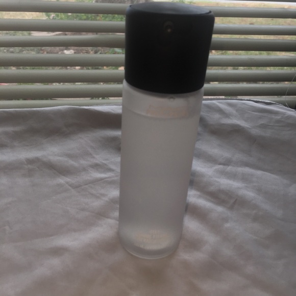 🎭MAC mineral blush & PREP + PRIME FIX+ - Picture 2 of 4