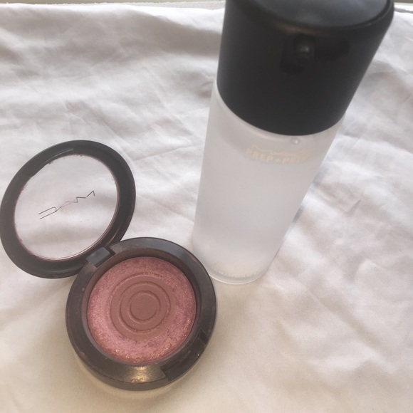 🎭MAC mineral blush & PREP + PRIME FIX+ - Picture 4 of 4