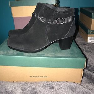 Black zip up boots