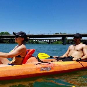 Meet your Posher, Claudia