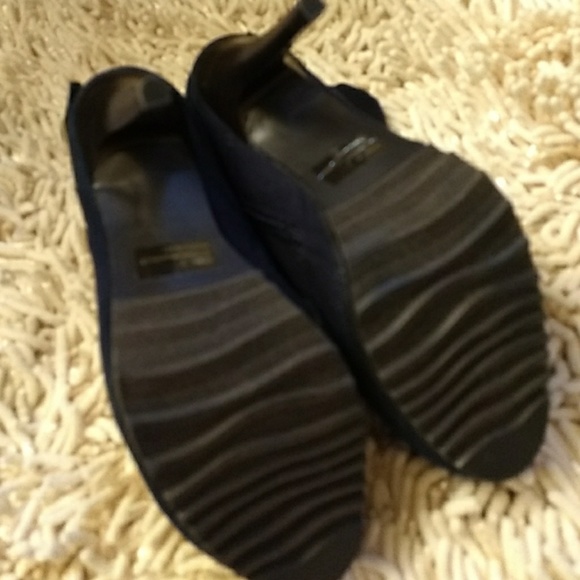 Charlotte Ruse New sexy navy booties - Picture 4 of 5