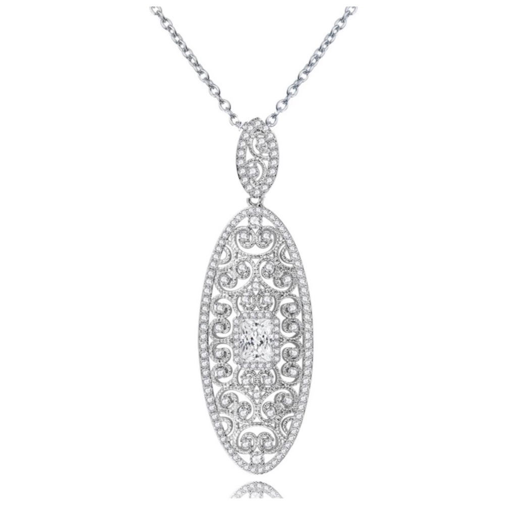 Swarovski Crystals The Acima Oval Necklace - Picture 1 of 5