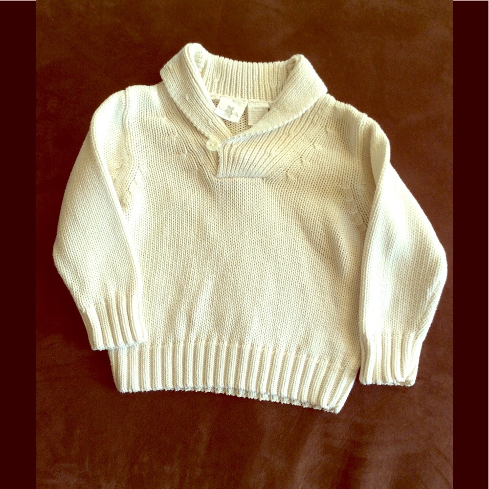 True prep collar pearl white sweater