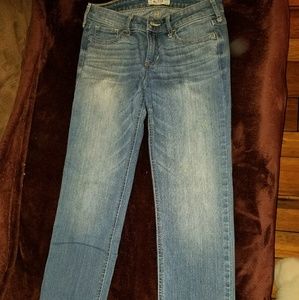 Hollister jeans