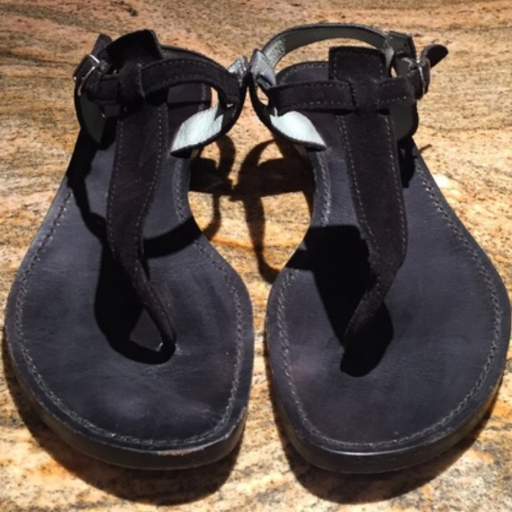 Sigerson Morrison flat sandals.