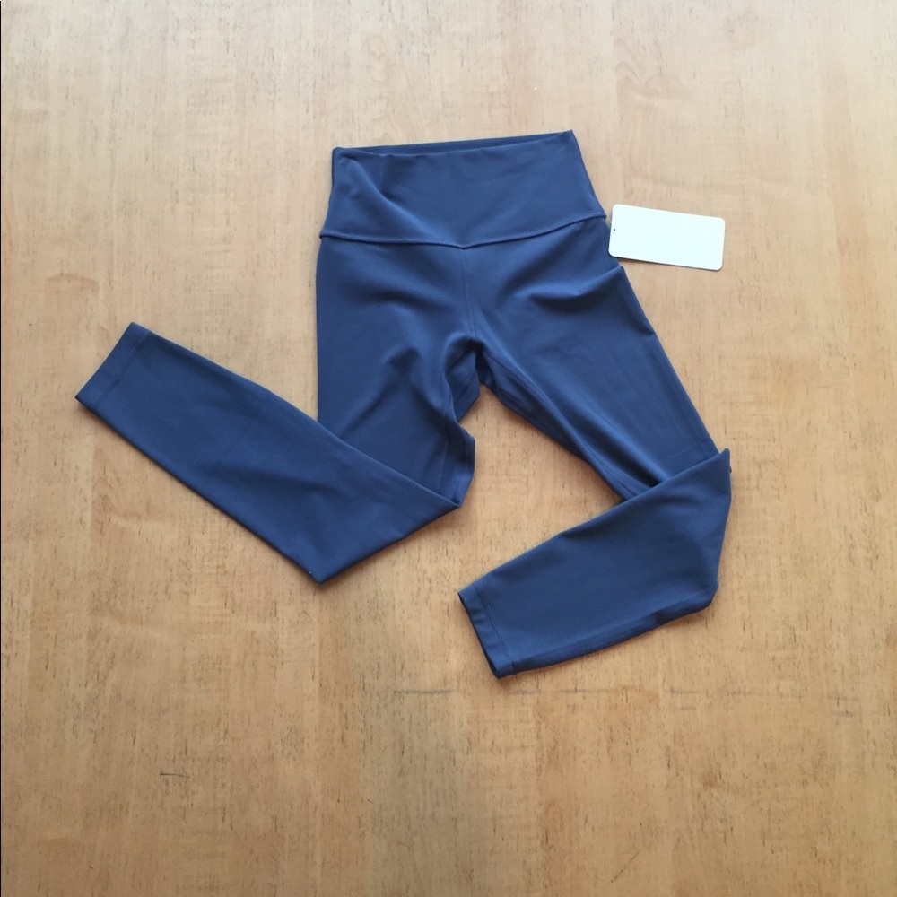 Lululemon 6 align pant (shadow blue)