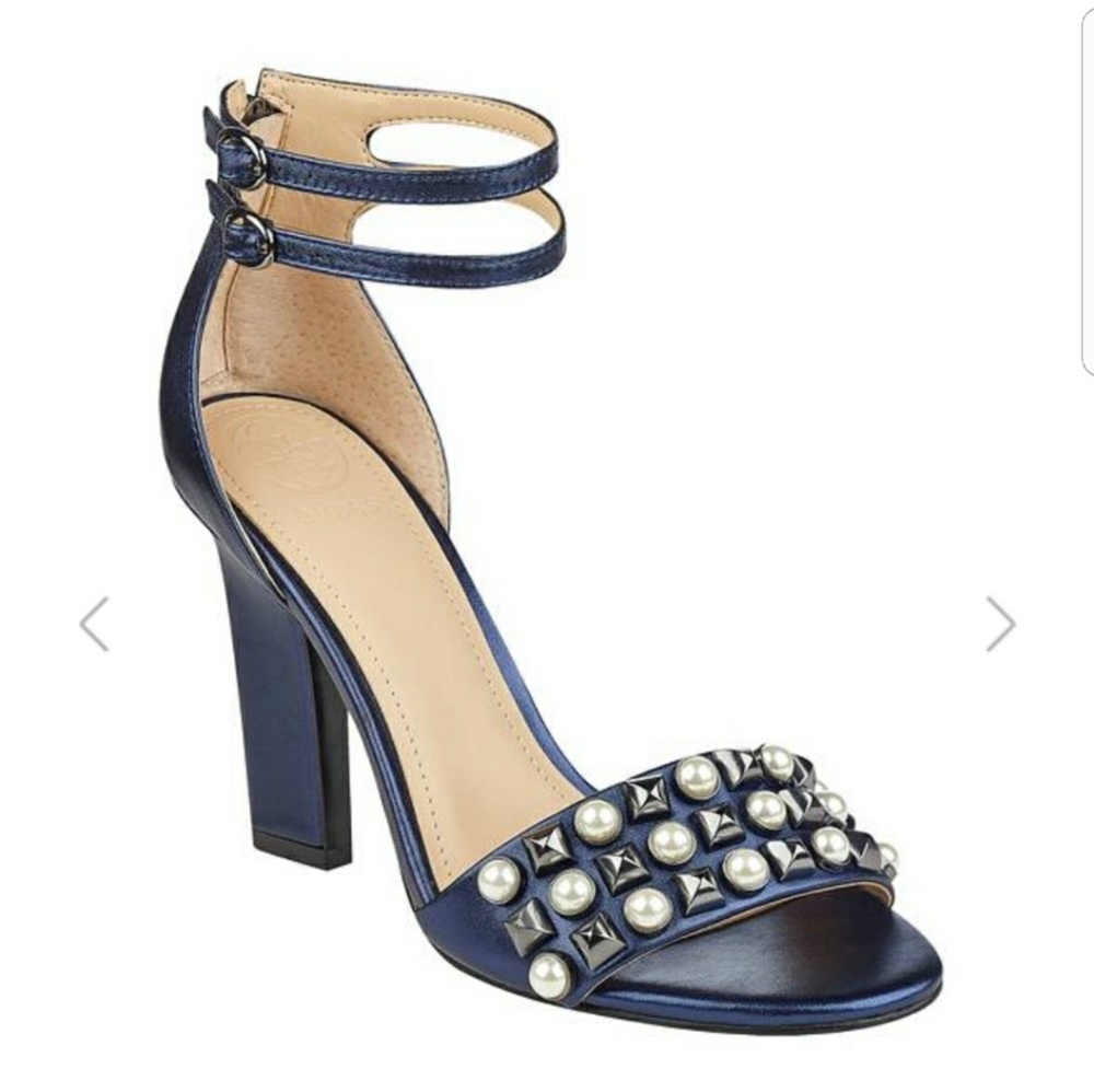 ♥GUESS ♥🔊     🎁 new in a box👠+ Giveaways💌