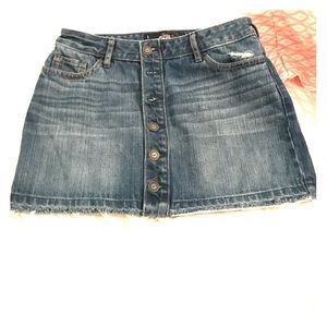 Low rise blue jean skirt