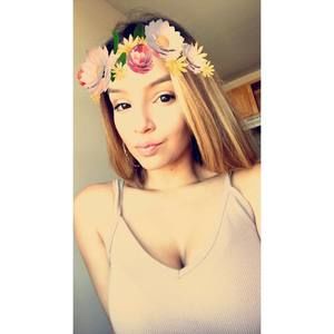 Meet your Posher, Stephany