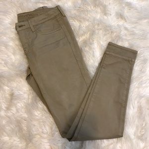 Never worn American Eagle khaki jegging