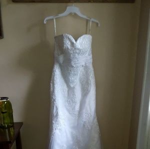 Wedding dress