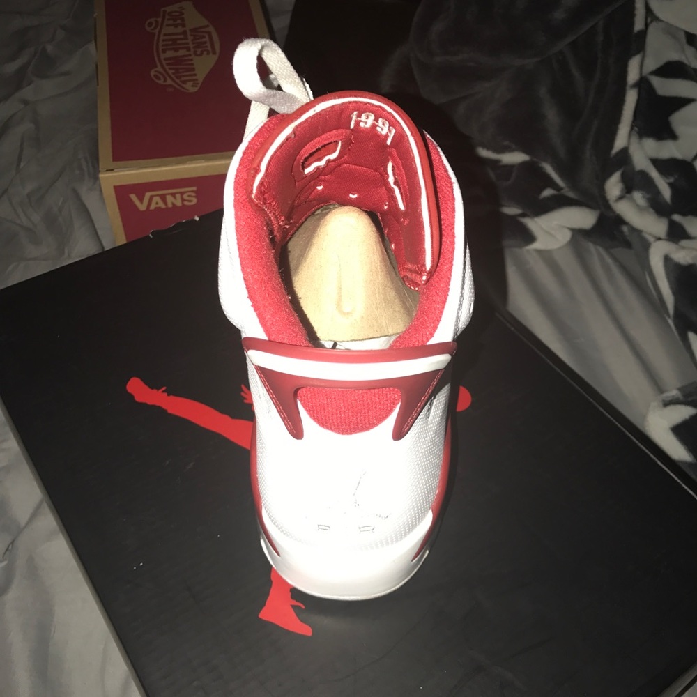Alternate 6s - Picture 3 of 4