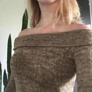 Hurley off-shoulder sweater