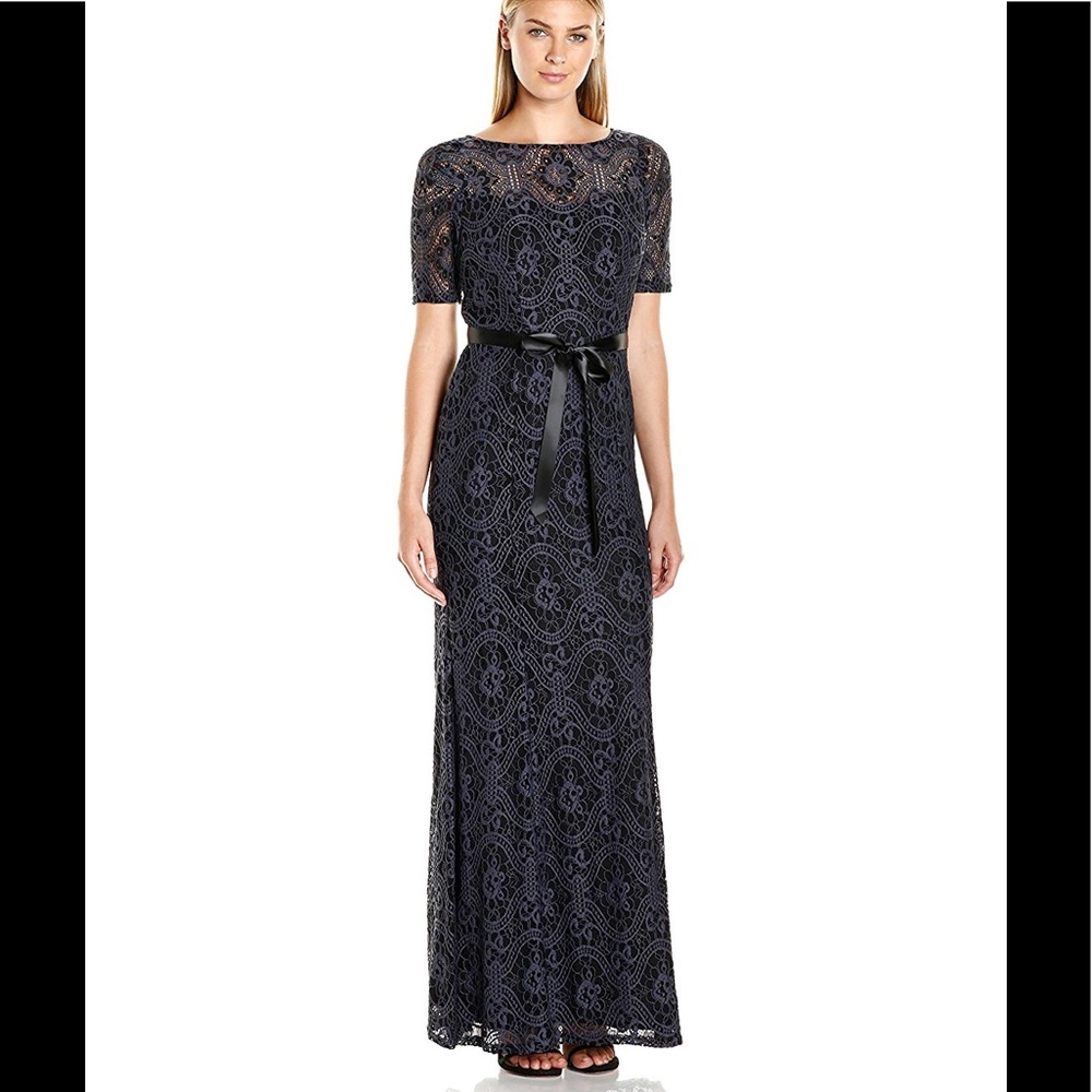 SALE! NWT! Embroidered Lace Dress