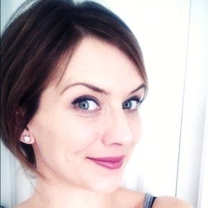 Meet your Posher, Gena