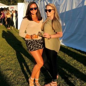 Meet your Posher, Caroline