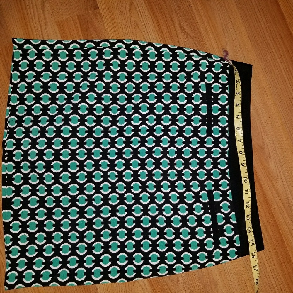 Worthington skirt - Picture 3 of 5