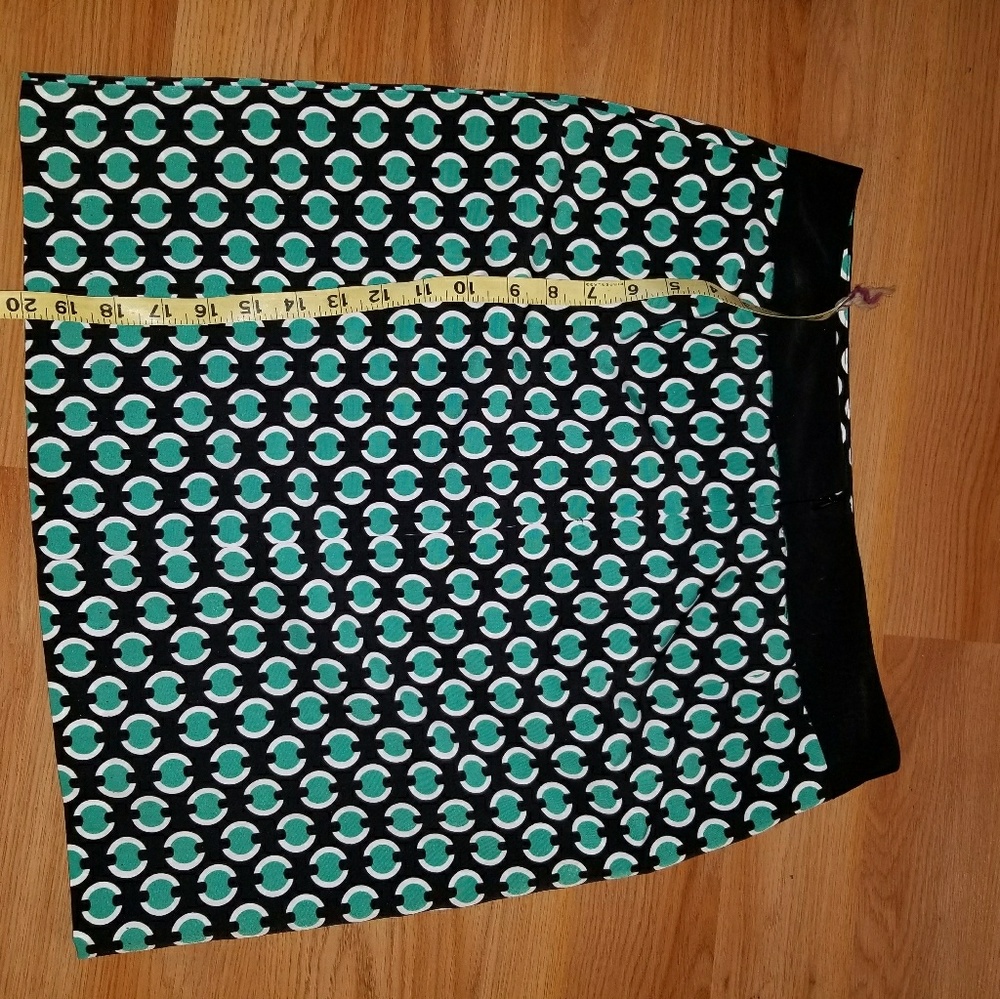 Worthington skirt - Picture 4 of 5