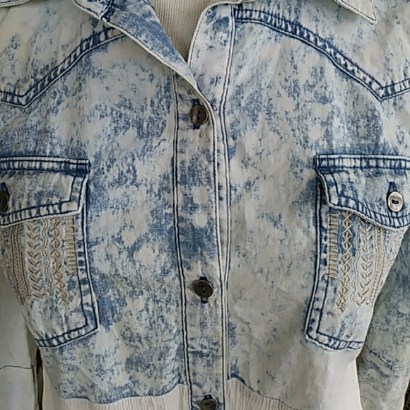 Miss Me faded demin blouse - Picture 2 of 4